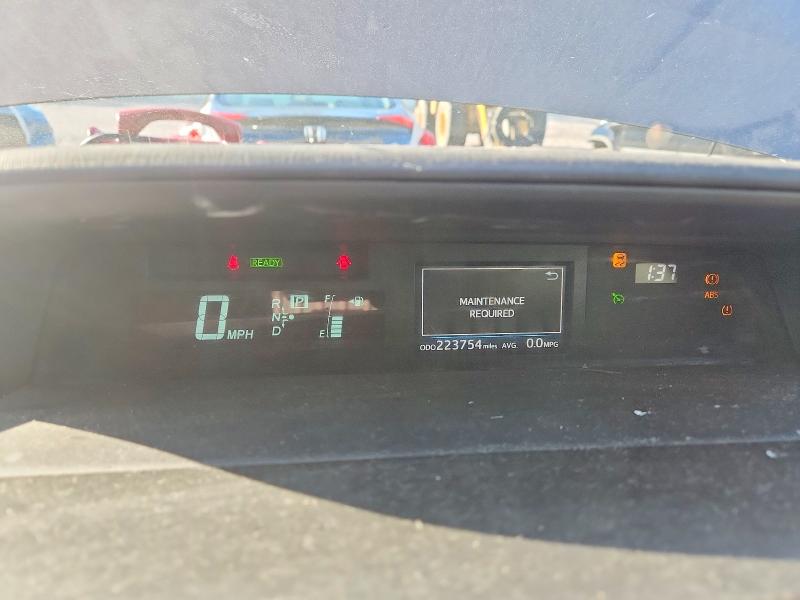 Продажа на аукционе авто 2015 Toyota Prius V, vin: JTDZN3EU8FJ025902, номер лота: 71421336