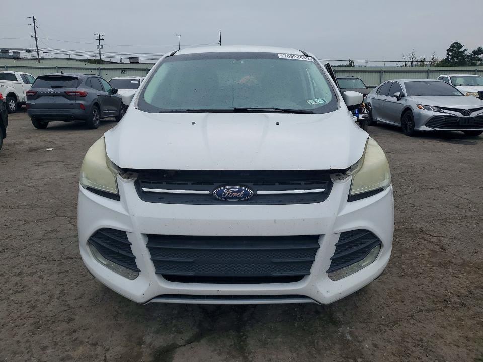 70992486 :رقم المزاد ، 1FMCU9GX2DUC38340 vin ، 2013 Ford Escape مزاد بيع
