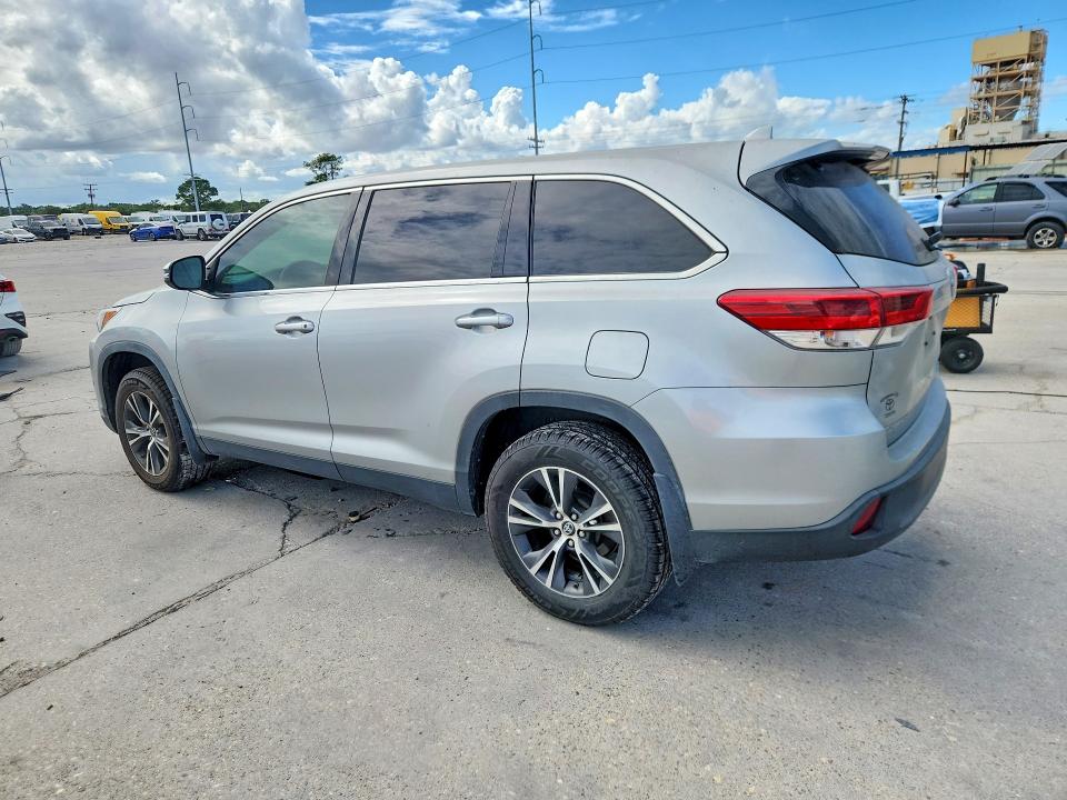 Продаж на аукціоні авто 2019 Toyota Highlander, vin: 5TDZZRFH1KS339462, номер лоту: 70796206