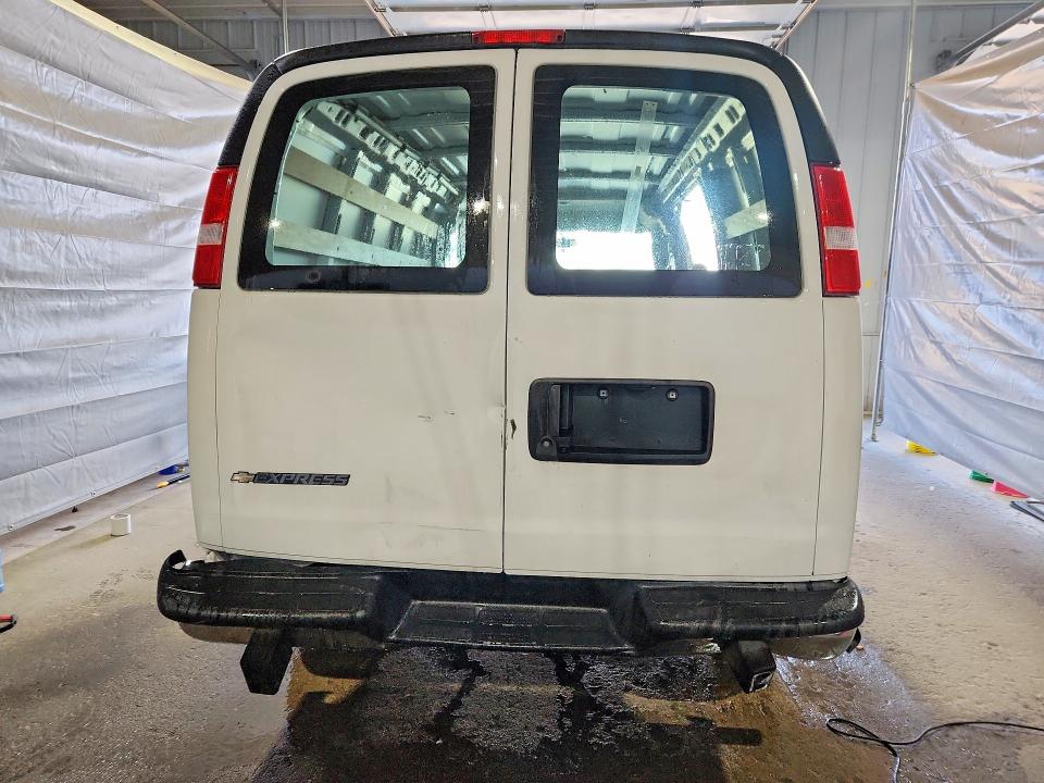 Продажа на аукционе авто 2025 Chevrolet Express 2500, vin: 1GCWGAF76S1271948, номер лота: 71801916