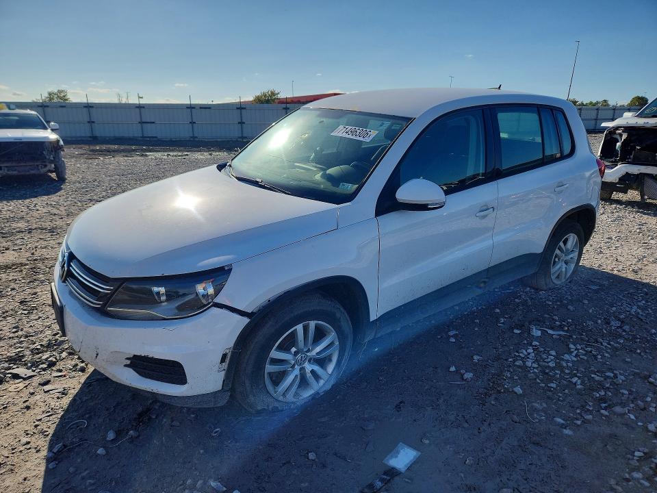 Продаж на аукціоні авто 2013 Volkswagen Tiguan, vin: WVGBV7AX7DW535453, номер лоту: 71496306