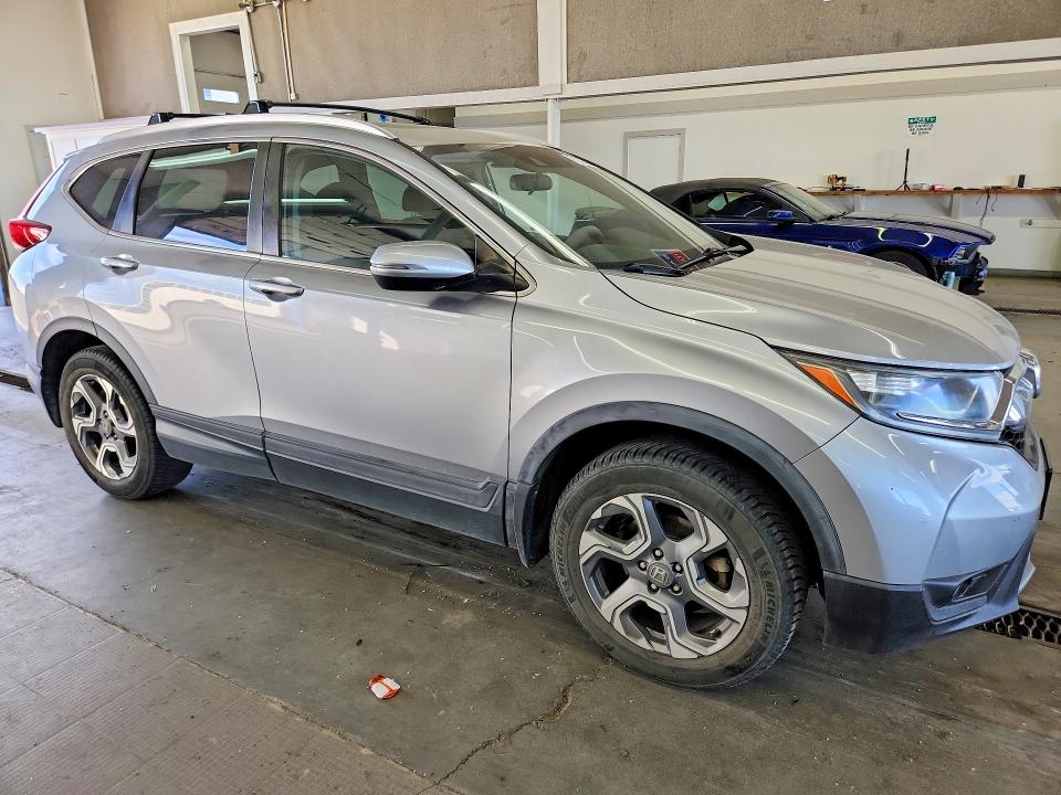 71217896 :رقم المزاد ، 2HKRW2H52HH650299 vin ، 2017 Honda Cr-v مزاد بيع