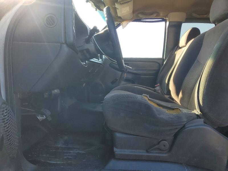 Продажа на аукционе авто 2006 Chevrolet Silverado, vin: 1GCEC19VX6E167480, номер лота: 73498096