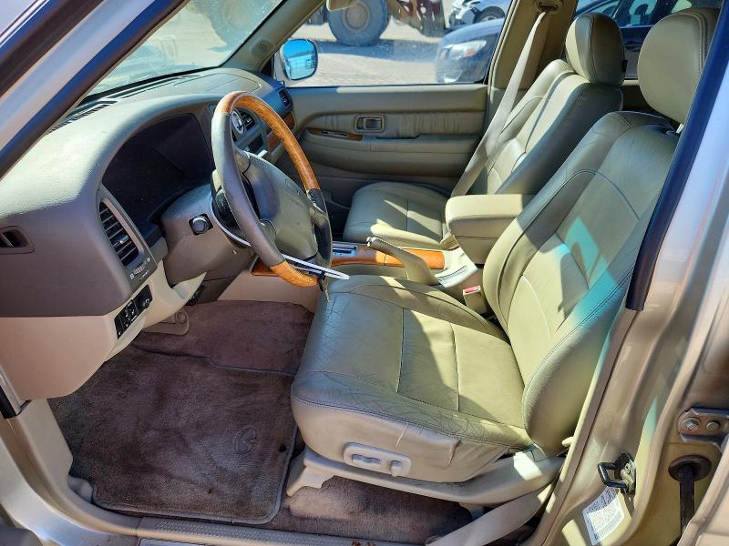 Продаж на аукціоні авто 2001 Infiniti Qx4, vin: JNRDR09Y31W216875, номер лоту: 70130216