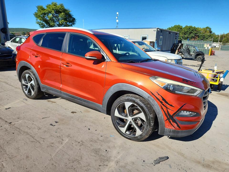 2016 Hyundai Tucson მანქანა იყიდება აუქციონზე, vin: KM8J3CA27GU031581, აუქციონის ნომერი: 71292716