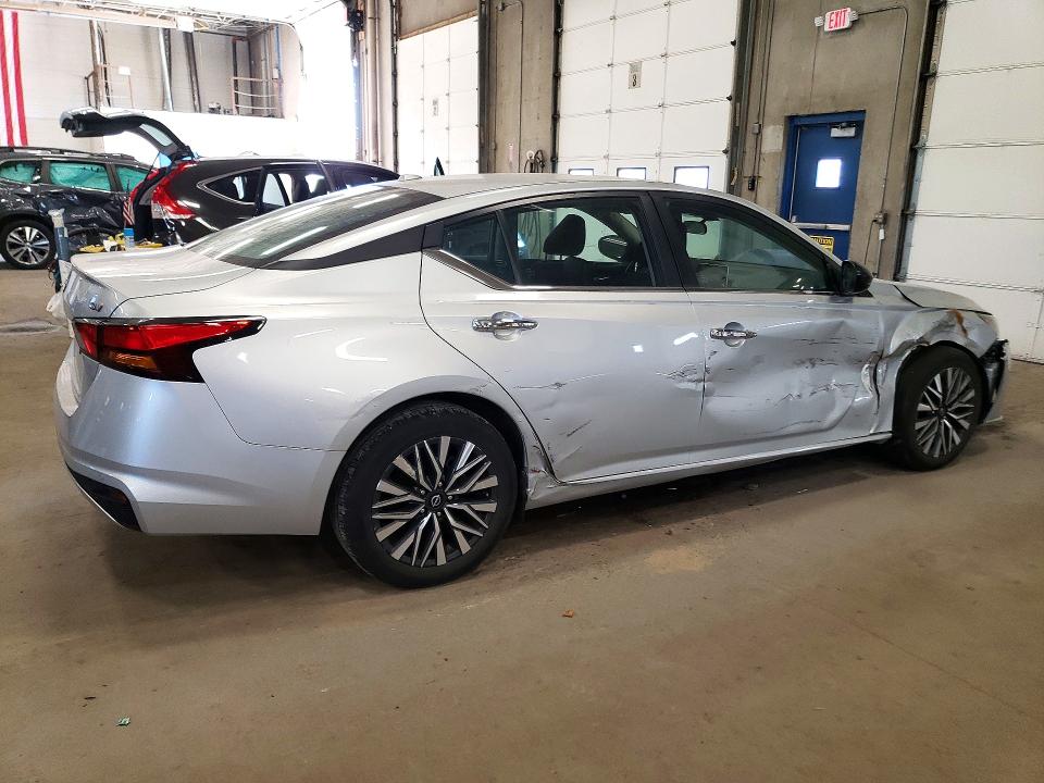 72160326 :رقم المزاد ، 1N4BL4DV5RN401868 vin ، 2024 Nissan Altima مزاد بيع