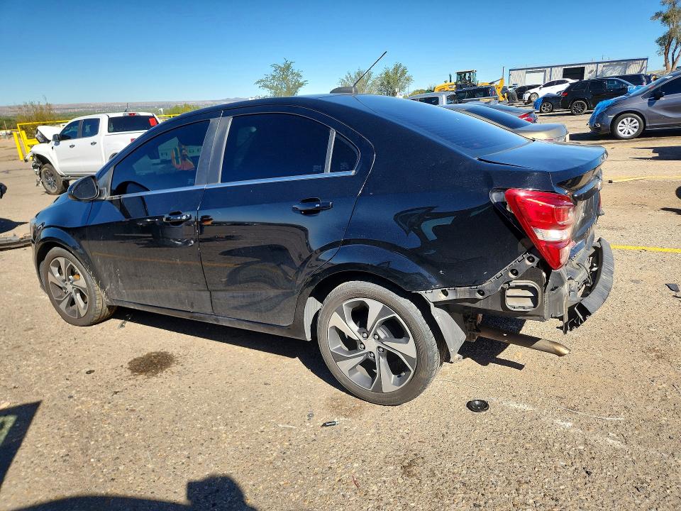 71420416 :رقم المزاد ، 1G1JF5SB4H4124221 vin ، 2017 Chevrolet Sonic مزاد بيع