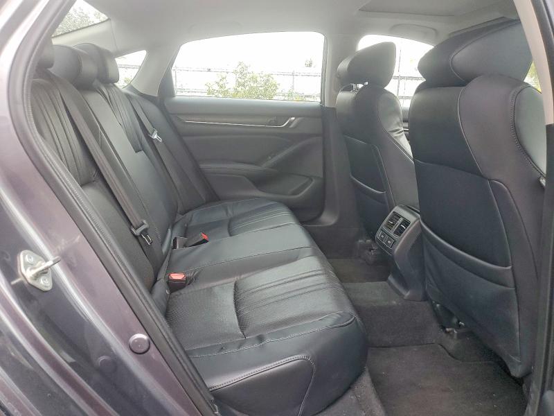 Продажа на аукционе авто 2018 Honda Accord, vin: 1HGCV2F93JA801471, номер лота: 70913006