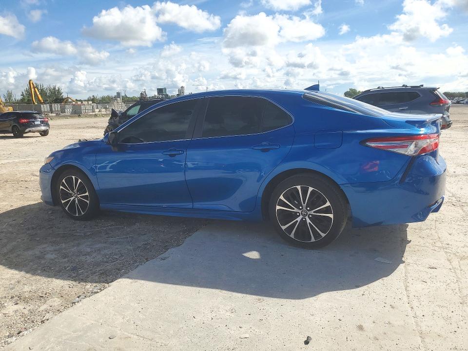 2019 Toyota Camry მანქანა იყიდება აუქციონზე, vin: 4T1B11HK8KU233956, აუქციონის ნომერი: 71989876