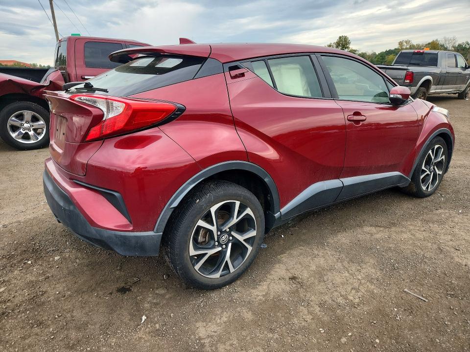 2018 Toyota C-hr მანქანა იყიდება აუქციონზე, vin: JTNKHMBXXJ1001392, აუქციონის ნომერი: 70761176
