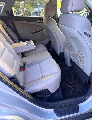 Продажа на аукционе авто 2018 Hyundai Tucson, vin: KM8J3CA49JU676774, номер лота: 72848056