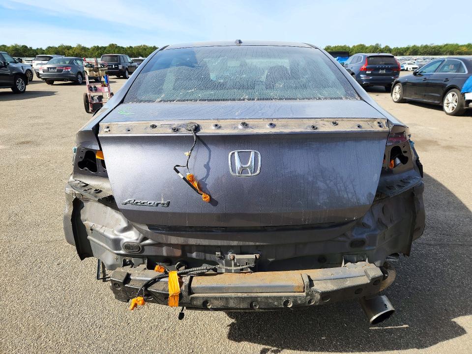 Продаж на аукціоні авто 2017 Honda Accord, vin: 1HGCT1B78HA004437, номер лоту: 72444046