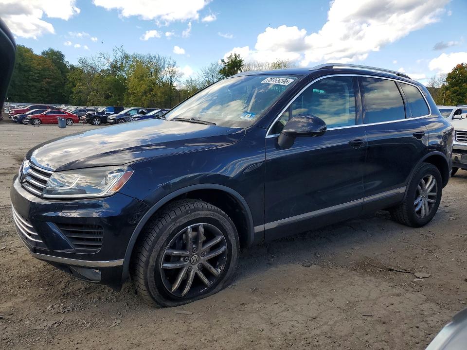 Auction sale of the 2016 Volkswagen Touareg, vin: WVGEP9BP7GD006523, lot number: 70159296