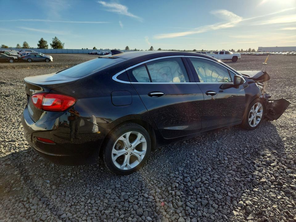 2018 Chevrolet Cruze მანქანა იყიდება აუქციონზე, vin: 1G1BF5SM1J7144940, აუქციონის ნომერი: 71846636