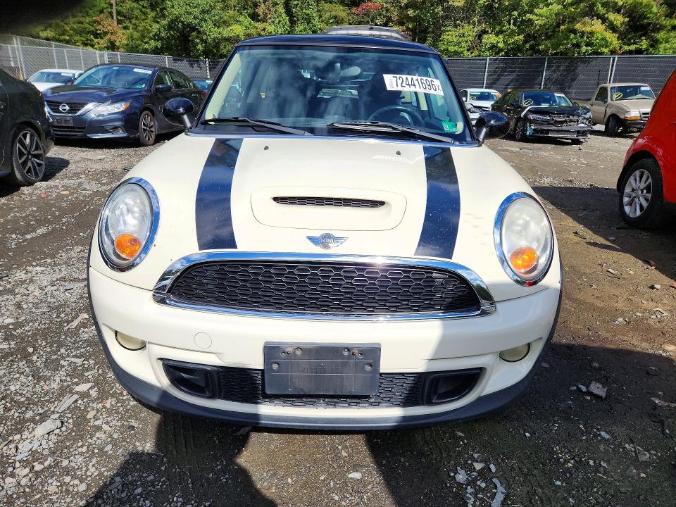 Продажа на аукционе авто 2011 Mini Cooper, vin: WMWSV3C51BTY14014, номер лота: 72441696
