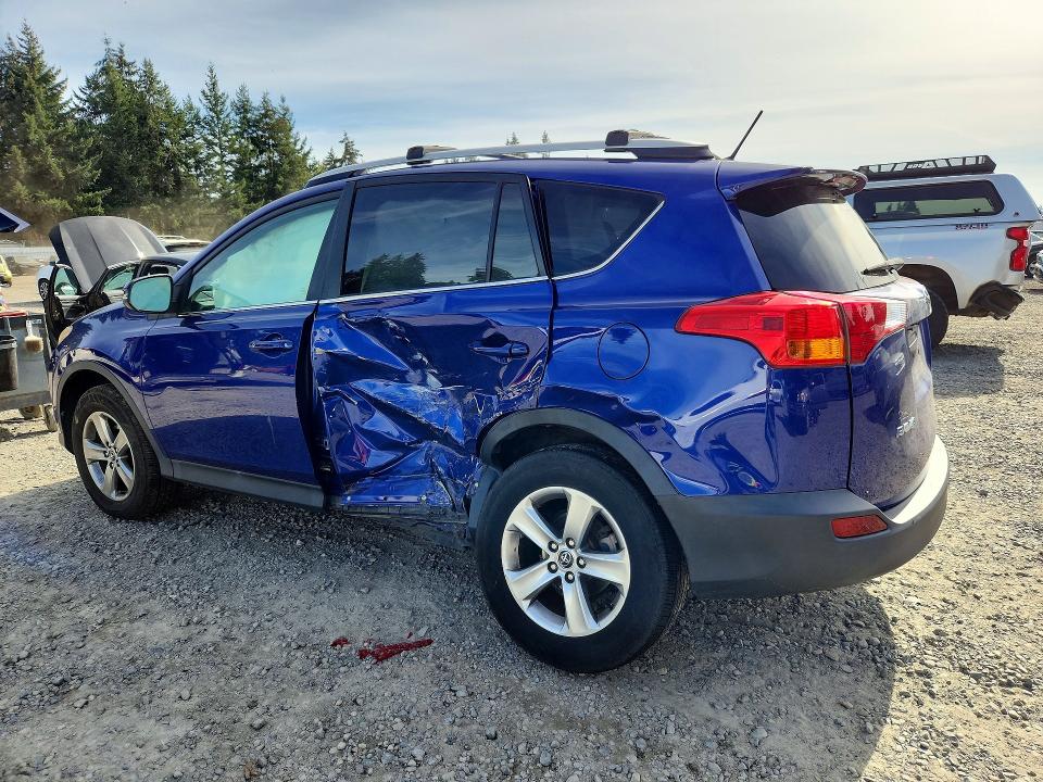 2015 Toyota Rav4 მანქანა იყიდება აუქციონზე, vin: 2T3RFREV9FW403624, აუქციონის ნომერი: 71177356
