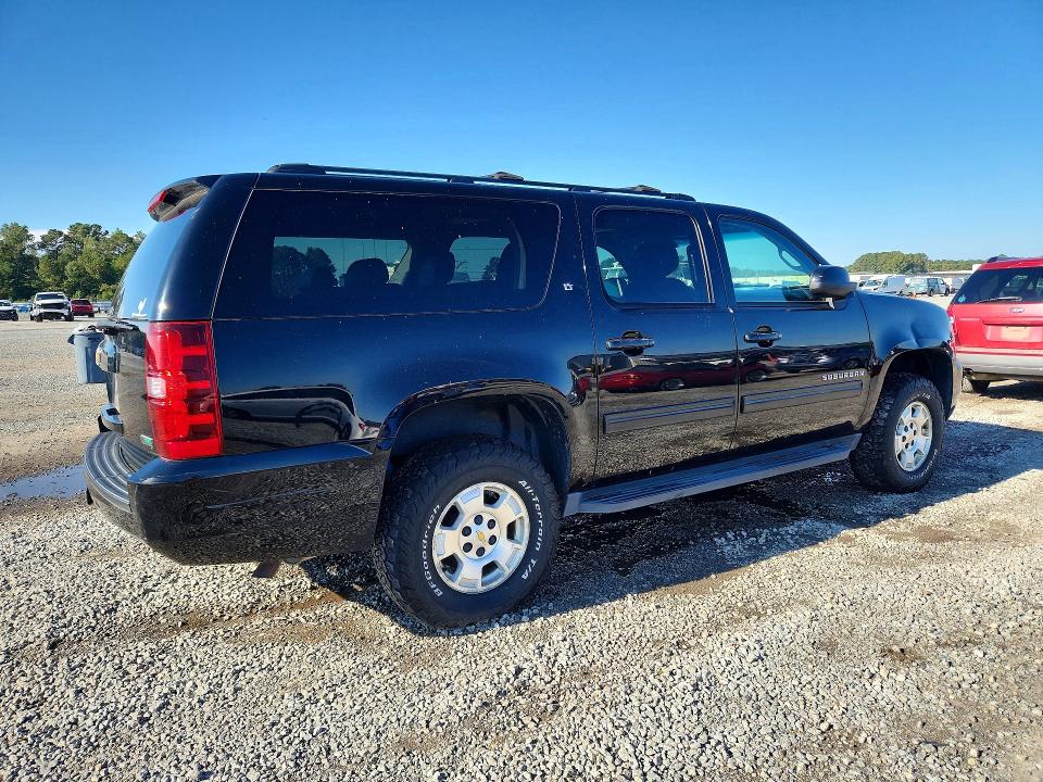 2012 Chevrolet Suburban მანქანა იყიდება აუქციონზე, vin: 1GNSKJE73CR132708, აუქციონის ნომერი: 71020516