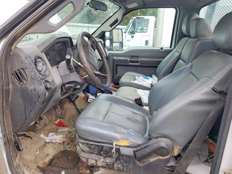 71113636 :رقم المزاد ، 1FDUF4HT2GEA18627 vin ، 2016 Ford F450 مزاد بيع