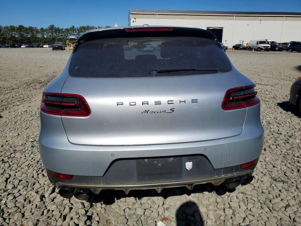 71322126 :رقم المزاد ، WP1AB2A56FLB54965 vin ، 2015 Porsche Macan مزاد بيع