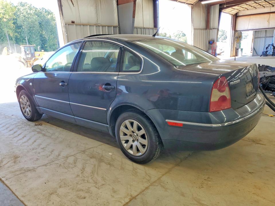 71157816 :رقم المزاد ، WVWPD63B01P280594 vin ، 2001 Volkswagen Passat مزاد بيع