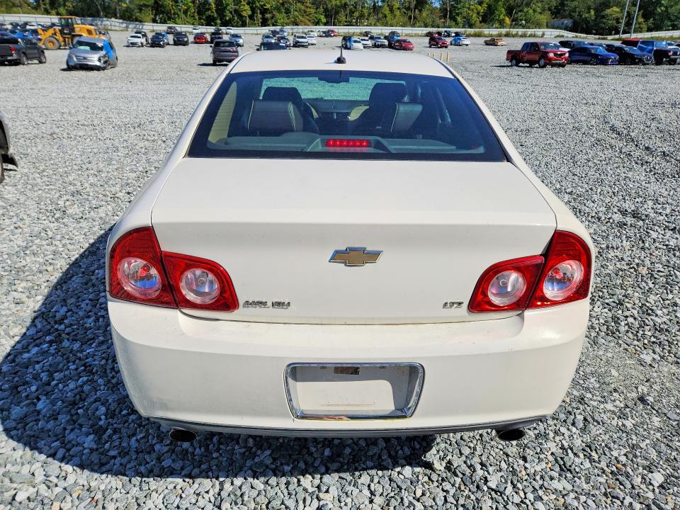 71714046 :رقم المزاد ، 1G1ZK577784281017 vin ، 2008 Chevrolet Malibu مزاد بيع