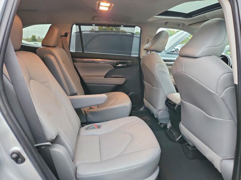 2021 Toyota Highlander მანქანა იყიდება აუქციონზე, vin: 5TDDZRBH7MS540219, აუქციონის ნომერი: 71615806