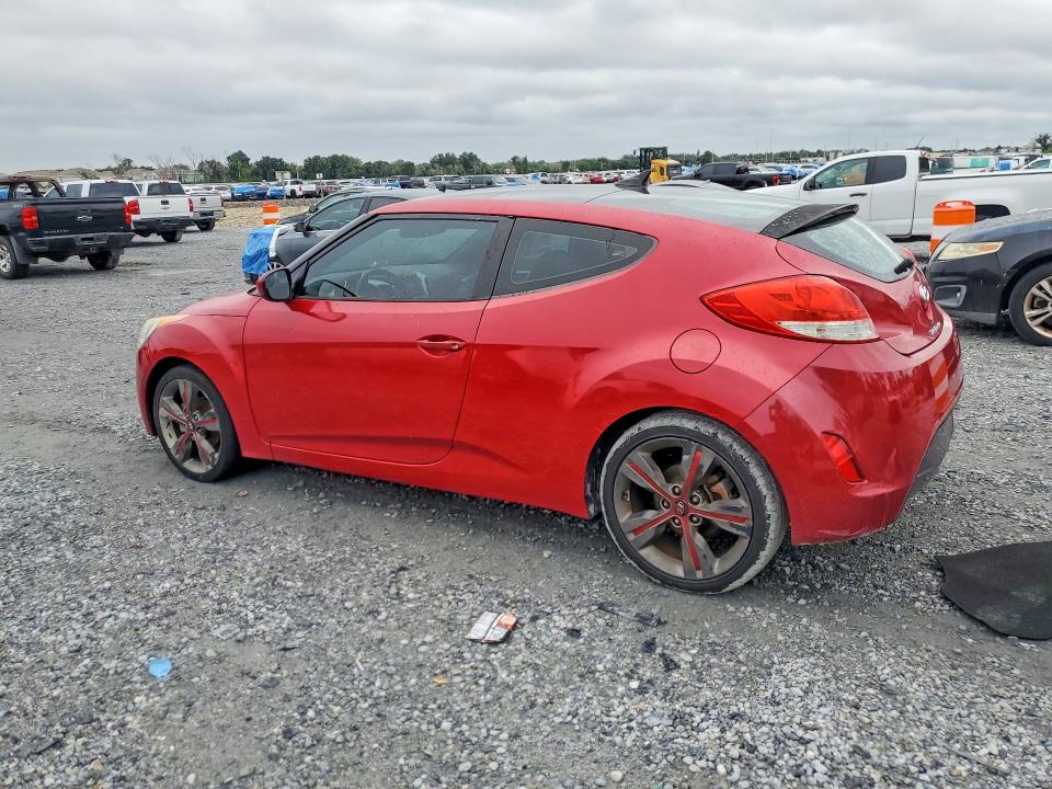 71927056 :رقم المزاد ، KMHTC6AD4GU266192 vin ، 2016 Hyundai Veloster مزاد بيع