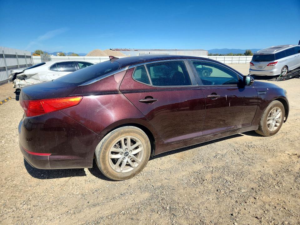 2011 Kia Optima მანქანა იყიდება აუქციონზე, vin: KNAGM4A73B5057012, აუქციონის ნომერი: 72805266