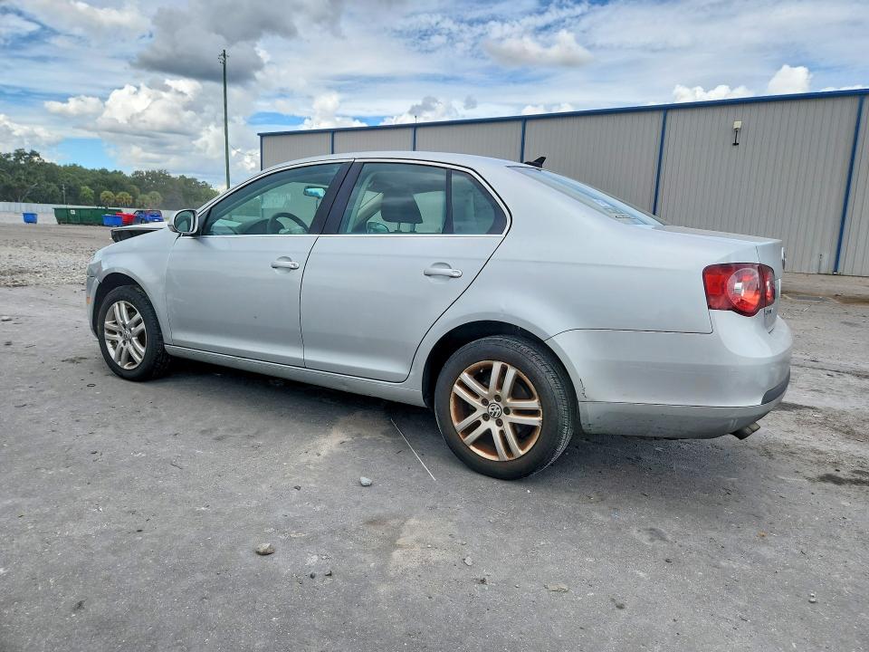 Aukcja sprzedaży 2010 Volkswagen Jetta, vin: 3VWAL7AJ2AM180671, numer aukcji: 71162576