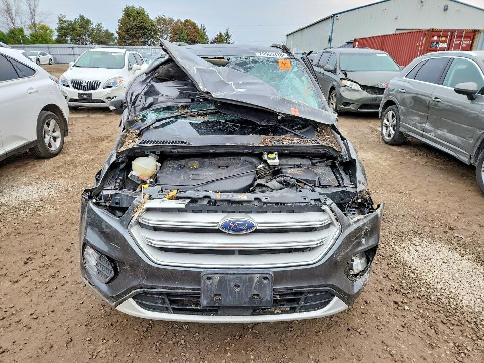 Продаж на аукціоні авто 2018 Ford Escape, vin: 1FMCU9J93JUD31955, номер лоту: 70965316
