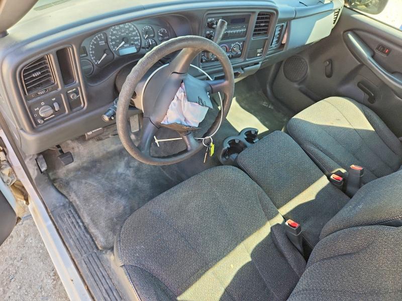 Продаж на аукціоні авто 2002 Chevrolet Silverado, vin: 1GCEC14W72Z209123, номер лоту: 71602206