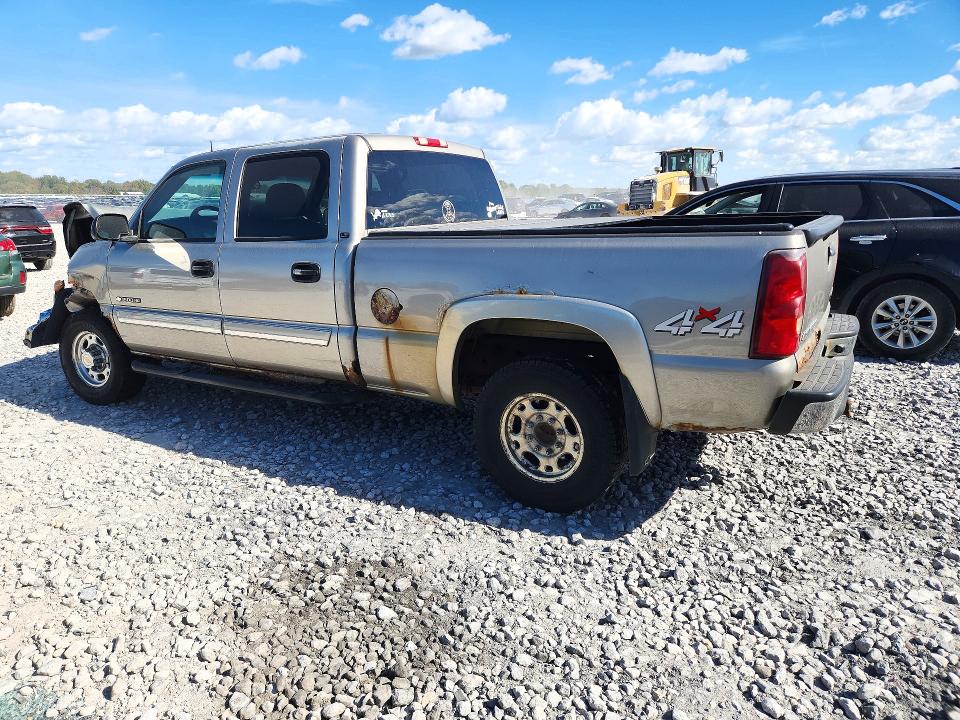 2003 Chevrolet Silverado მანქანა იყიდება აუქციონზე, vin: 1GCGK13U73F235056, აუქციონის ნომერი: 71822726