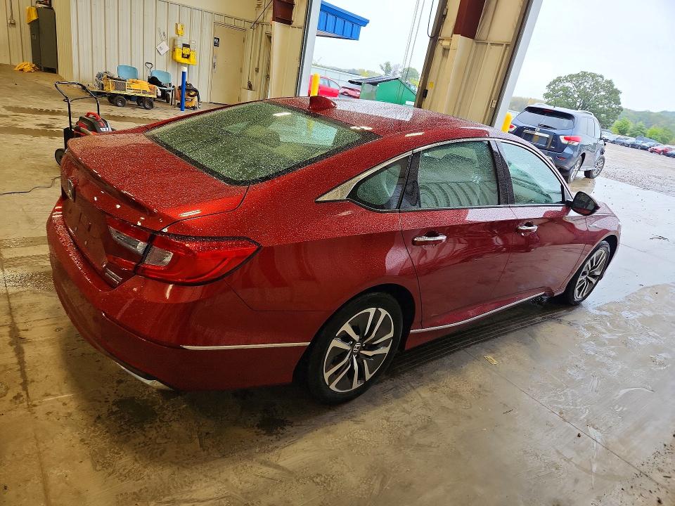 Продажа на аукционе авто 2019 Honda Accord, vin: 1HGCV3F90KA002108, номер лота: 71158006