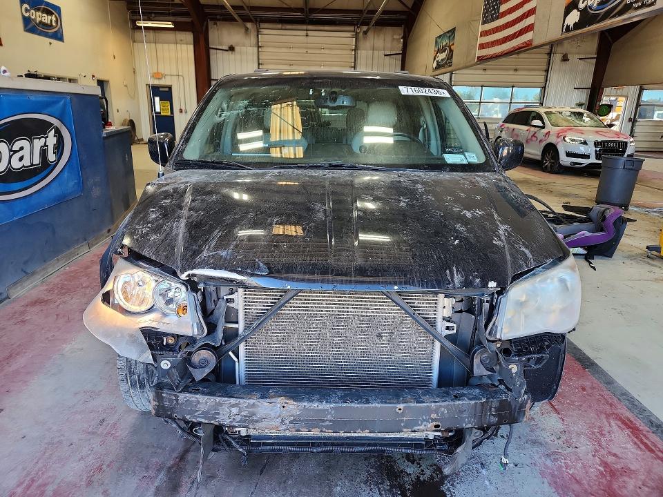 2013 Chrysler Town & Country მანქანა იყიდება აუქციონზე, vin: 2C4RC1BG4DR584445, აუქციონის ნომერი: 71602436