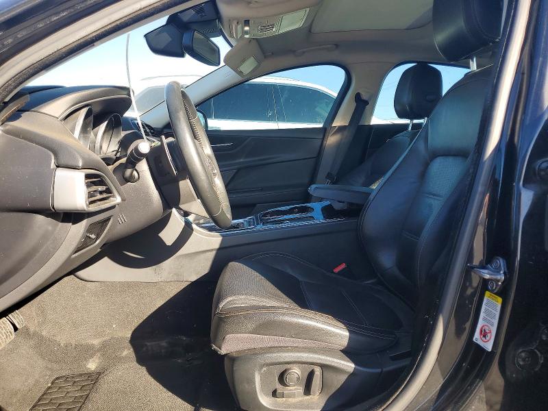 73652796 :رقم المزاد ، SAJAE4BG9HA957614 vin ، 2017 Jaguar Xe مزاد بيع