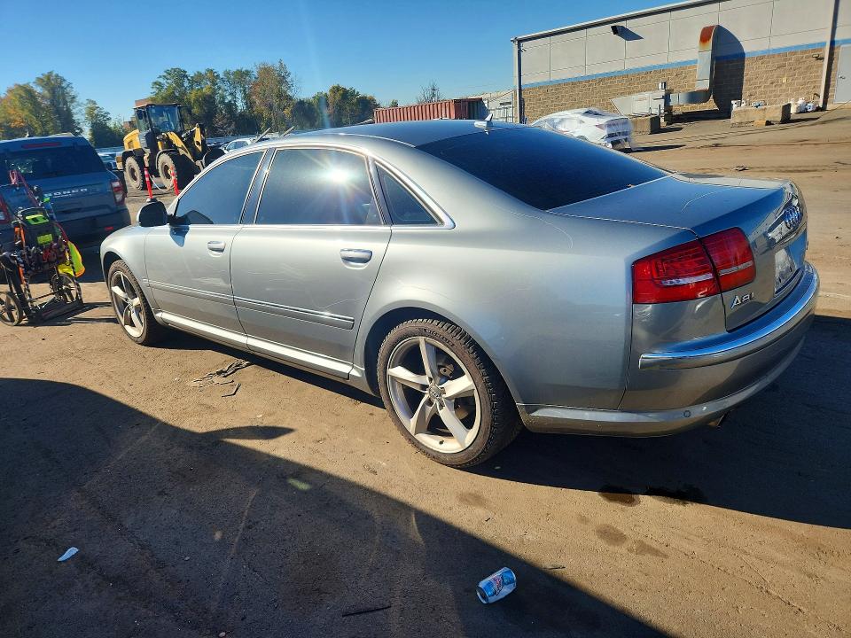 Продажа на аукционе авто 2010 Audi A8, vin: WAURVAFA1AN007328, номер лота: 72595326