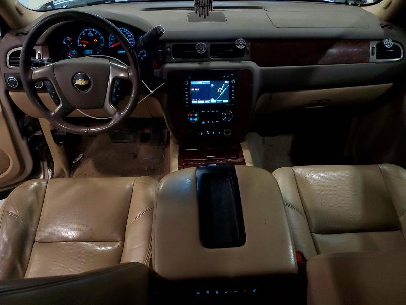 71025536 :رقم المزاد ، 1GNSKKE74DR283032 vin ، 2013 Chevrolet Suburban مزاد بيع