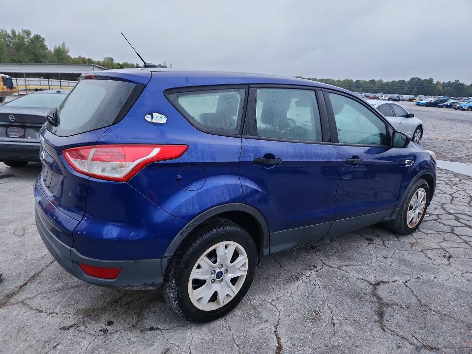 2014 Ford Escape მანქანა იყიდება აუქციონზე, vin: 1FMCU0F74EUC90390, აუქციონის ნომერი: 70918906