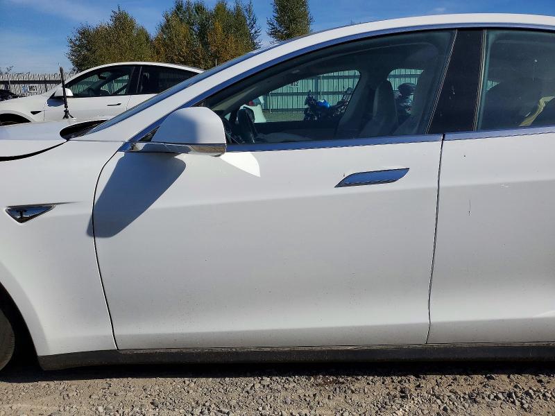 Продажа на аукционе авто 2014 Tesla Model S, vin: 5YJSA1H12EFP47522, номер лота: 72374116