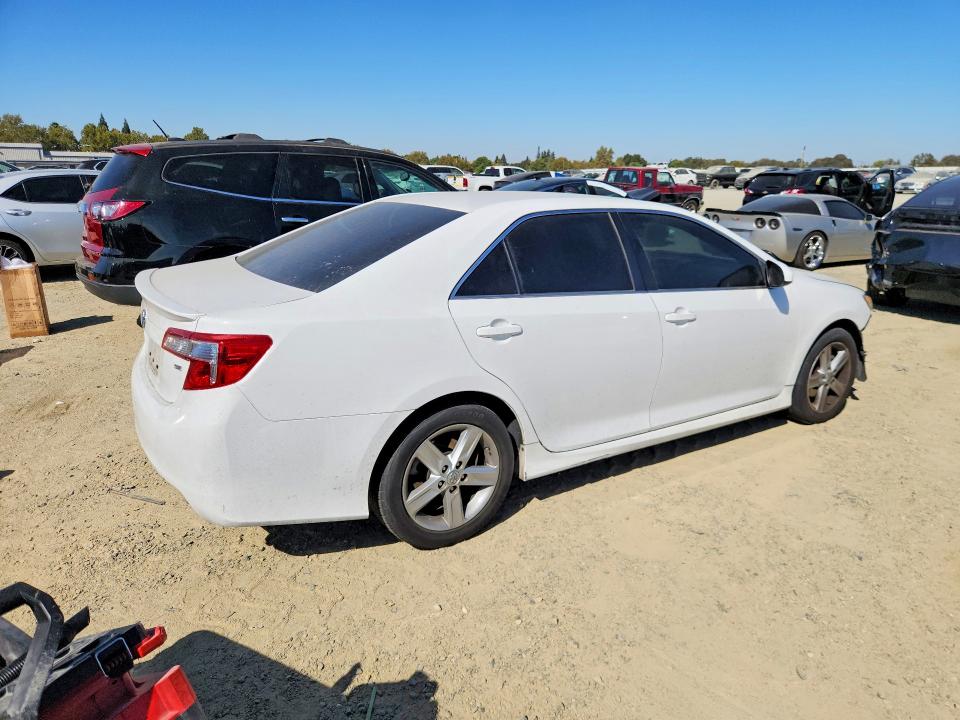 Продаж на аукціоні авто 2014 Toyota Camry, vin: 4T1BF1FK3EU457564, номер лоту: 71426546