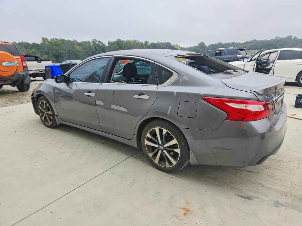 2017 Nissan Altima მანქანა იყიდება აუქციონზე, vin: 1N4AL3AP1HC483409, აუქციონის ნომერი: 71217766