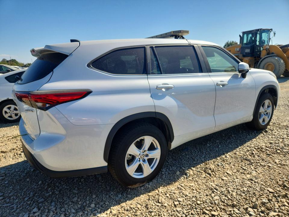 Продажа на аукционе авто 2023 Toyota Highlander, vin: 5TDZARAH6PS023061, номер лота: 70710406