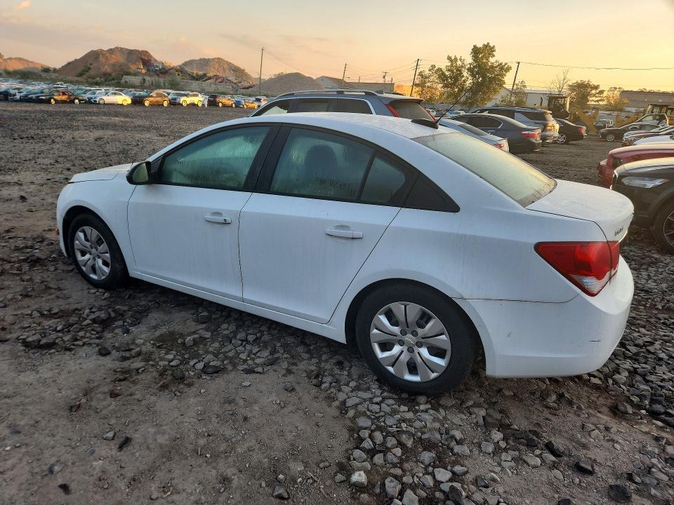 72180056 :رقم المزاد ، 1G1PA5SGXF7281865 vin ، 2015 Chevrolet Cruze مزاد بيع