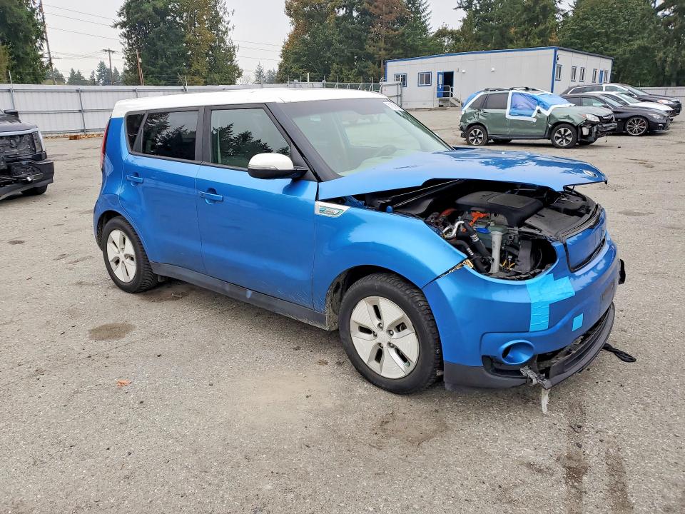 2016 Kia Soul Ev მანქანა იყიდება აუქციონზე, vin: KNDJP3AE0G7016132, აუქციონის ნომერი: 71871366