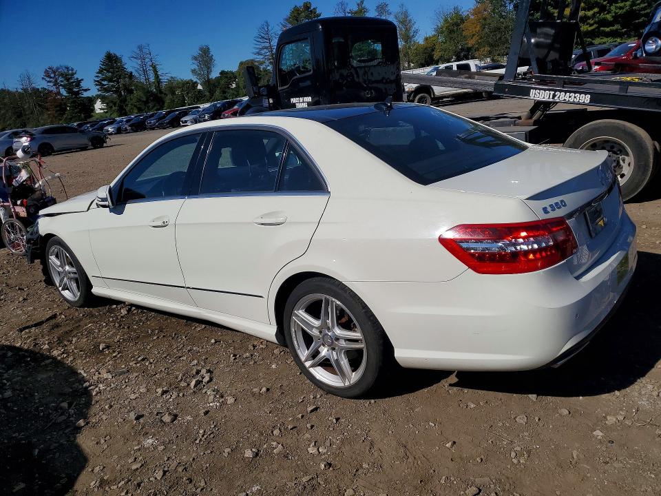 70819456 :رقم المزاد ، WDDHF8HB4BA392389 vin ، 2011 Mercedes-benz E مزاد بيع