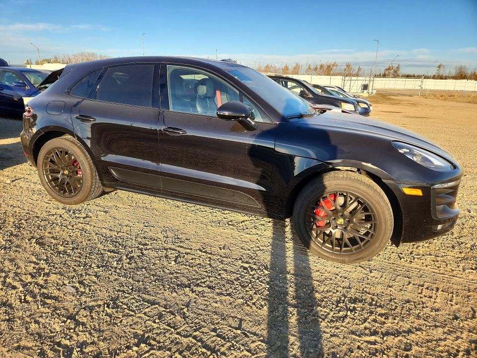2017 Porsche Macan მანქანა იყიდება აუქციონზე, vin: WP1AG2A51HLB50939, აუქციონის ნომერი: 73109786