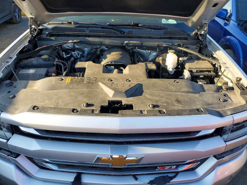 72934046 :رقم المزاد ، 3GCUKSEJ3HG410579 vin ، 2017 Chevrolet Silverado مزاد بيع