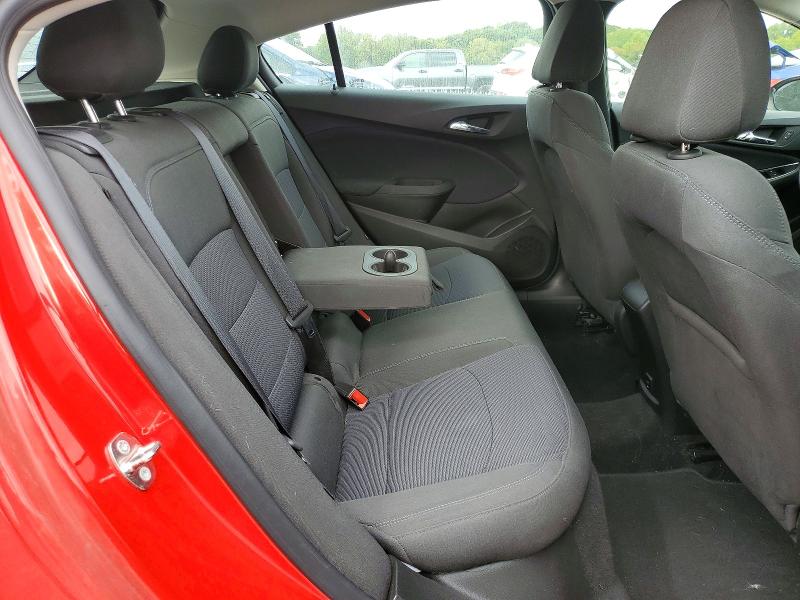 2018 Chevrolet Cruze მანქანა იყიდება აუქციონზე, vin: 3G1BE6SM6JS583643, აუქციონის ნომერი: 71358586