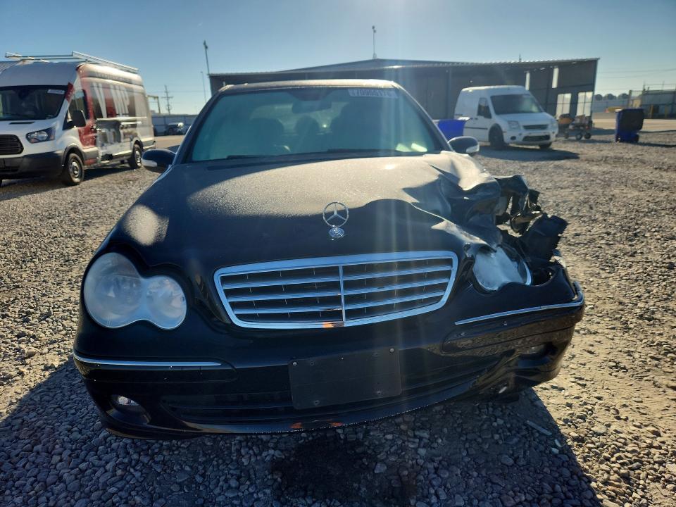 Продажа на аукционе авто 2006 Mercedes-benz C, vin: WDBRF92H56F755517, номер лота: 70955176