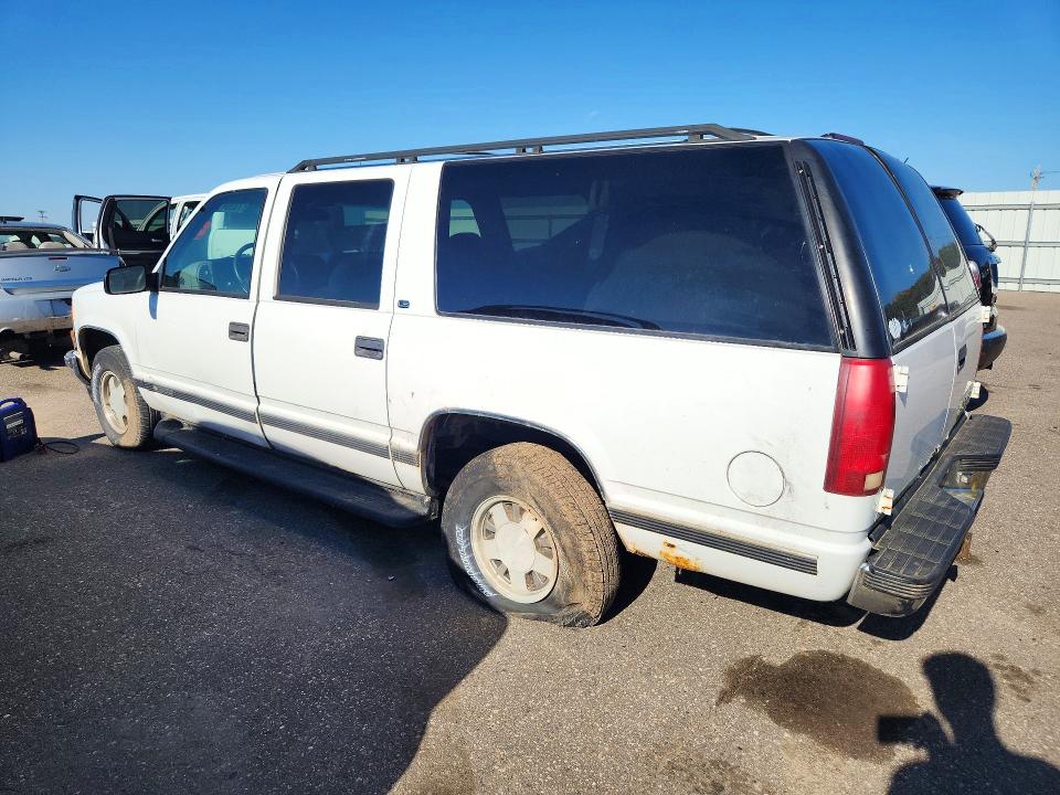 73394746 :رقم المزاد ، 3GNEC16R8XG261267 vin ، 1999 Chevrolet Suburban مزاد بيع